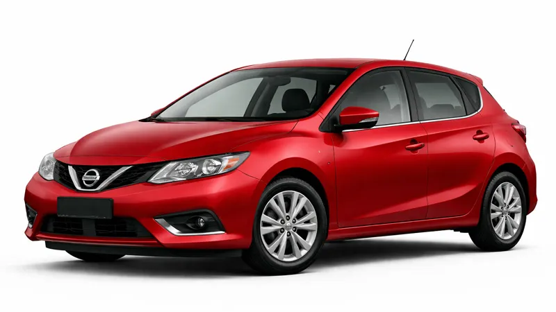 Nissan Kompaktwagen als Mietwagen in Rot, ideal für Stadtfahrten und Autovermietung mit modernem Design.