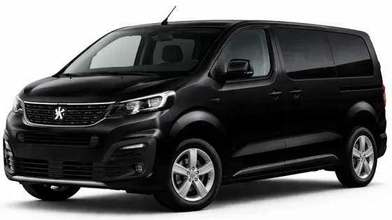 Siyah renkli Peugeot Traveller. Araç Imperial Car Rental tarafından kiralanmaktadır.
